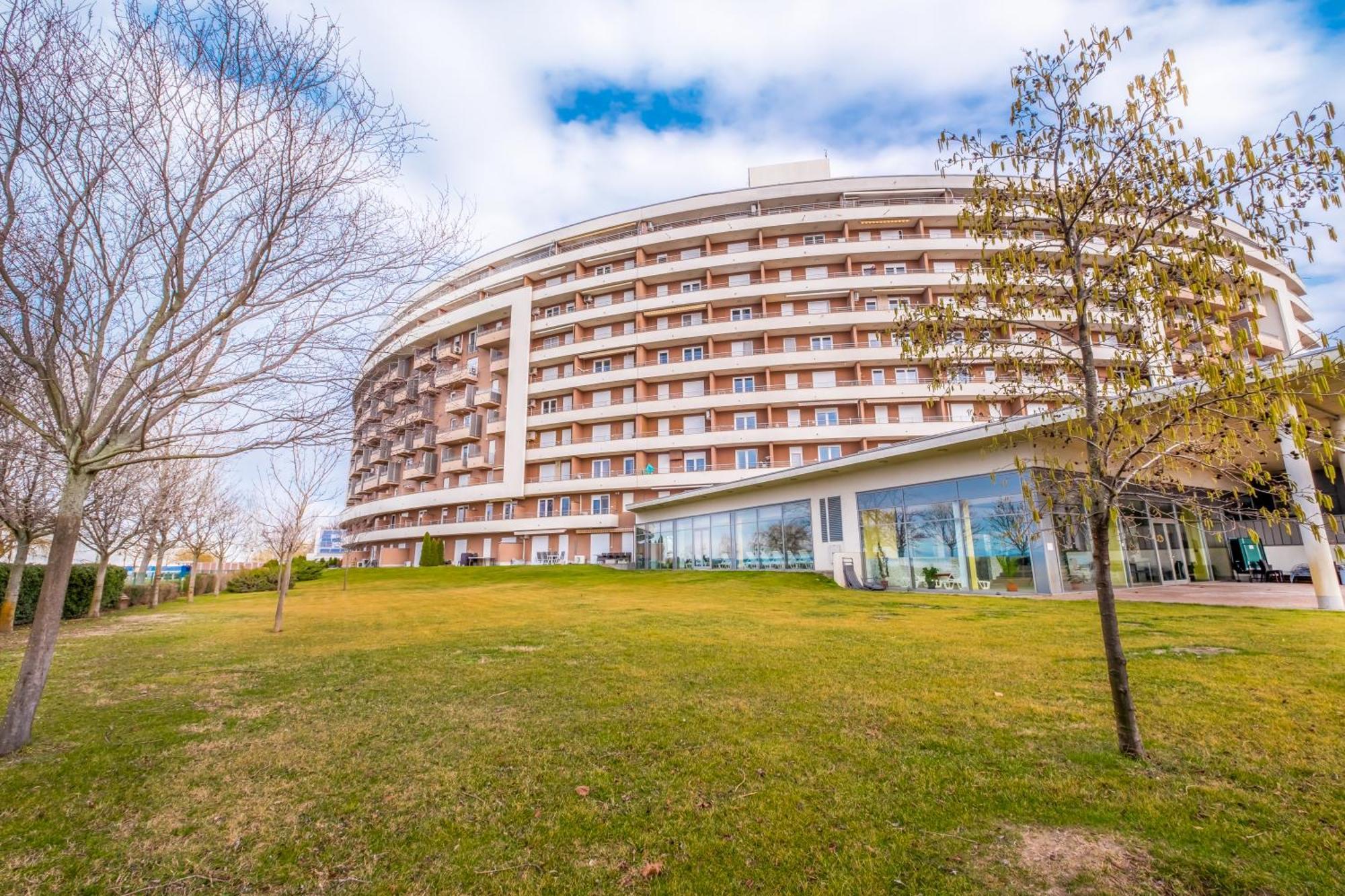 Myflat Club 218 Garden Wellness Apartments Siófok Buitenkant foto